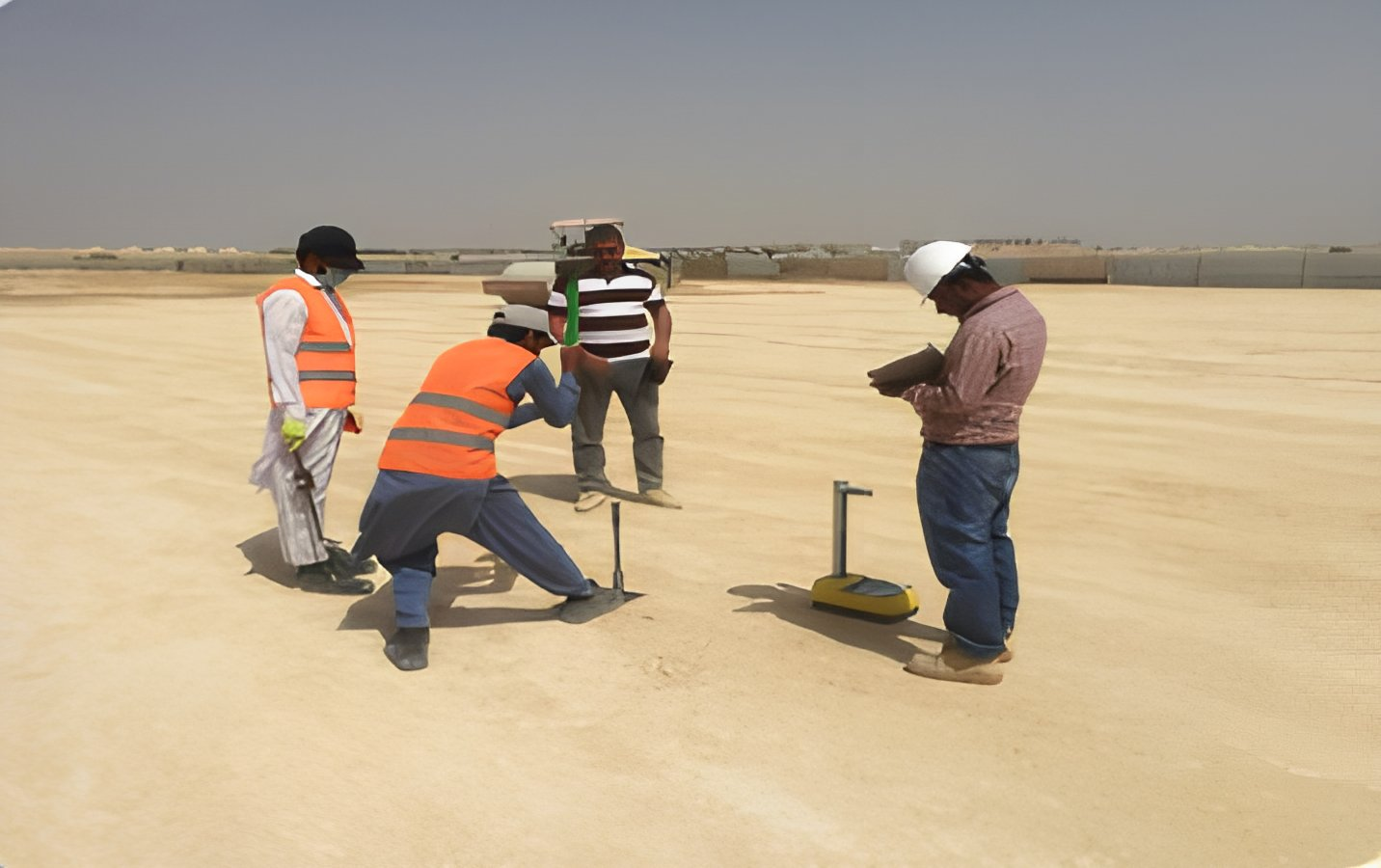 بنية تحتية وخدمات