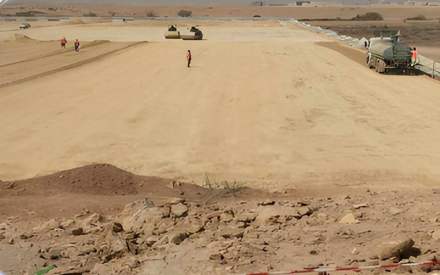 بنية تحتية وخدمات